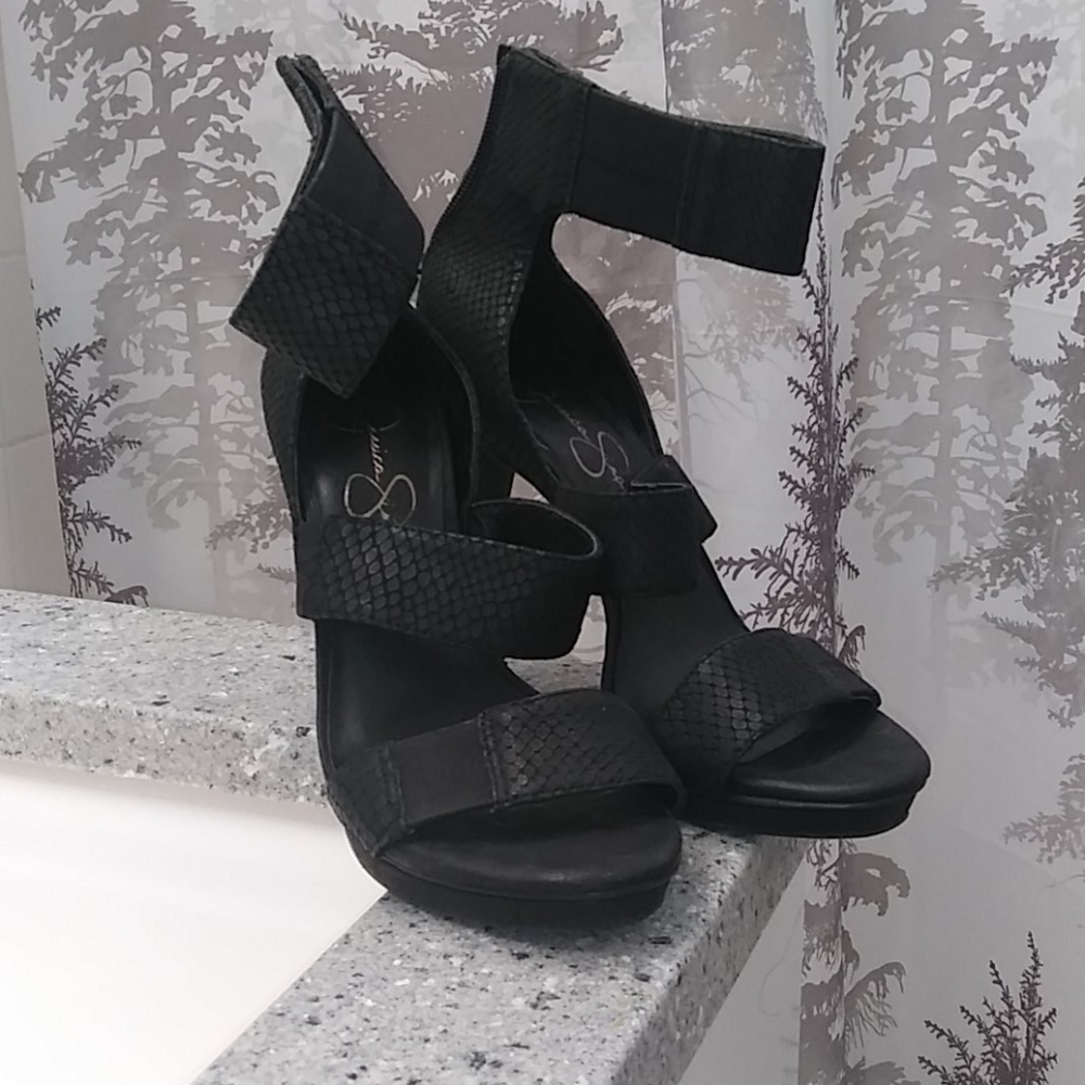 Women's Shoe